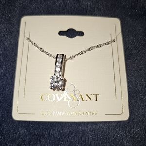 Small lot of jewelry